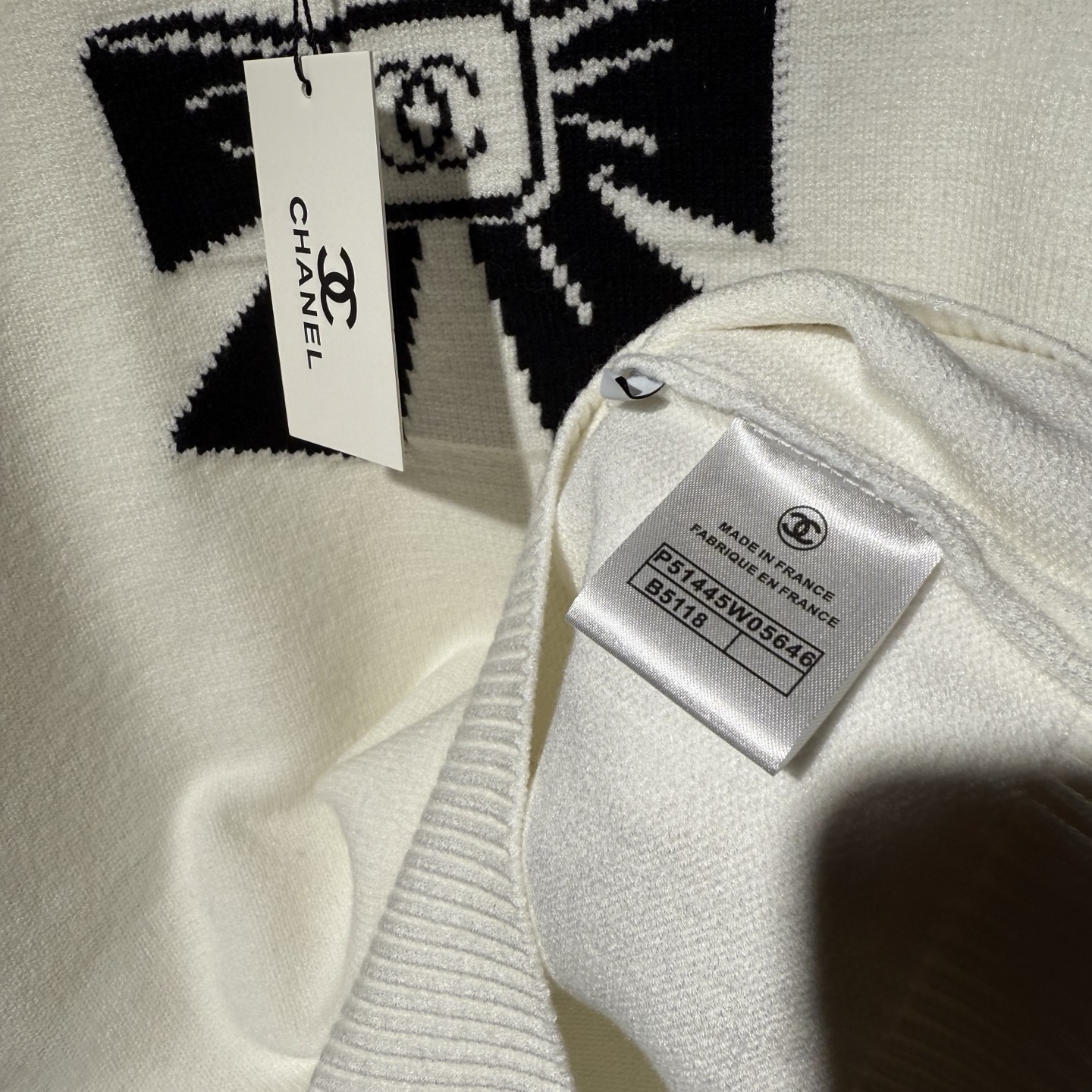 Chanel Knitwear - Ski Collection with Double C & Bow Detail