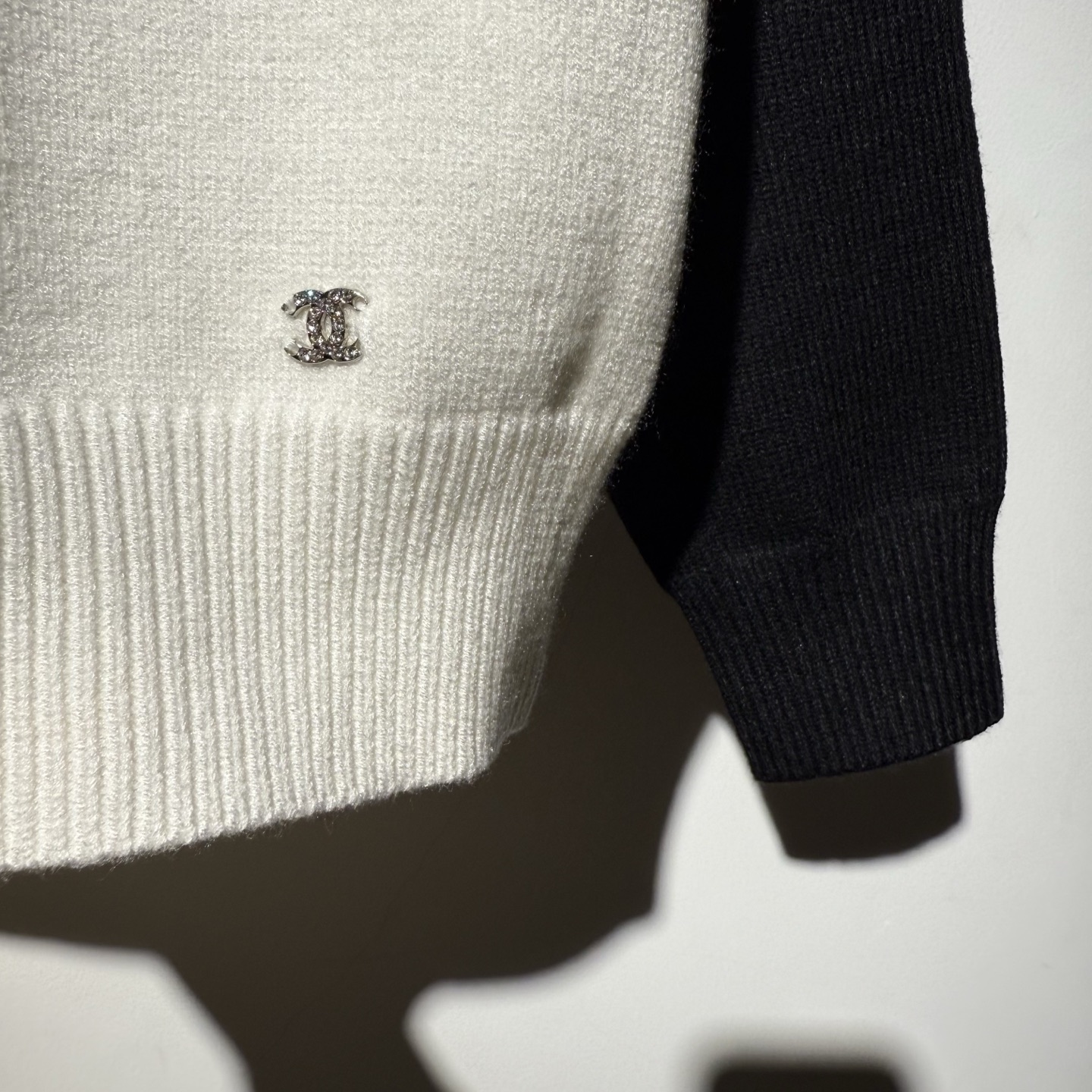 Chanel Knitwear - Ski Collection with Double C & Bow Detail