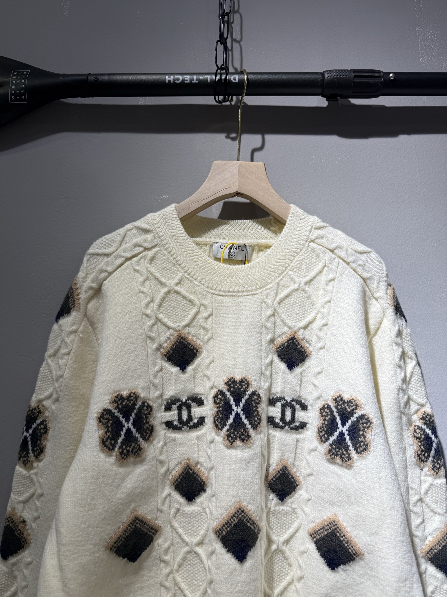 Chanel New Autumn/Winter Knit Jacquard Sweater - Ski Collection