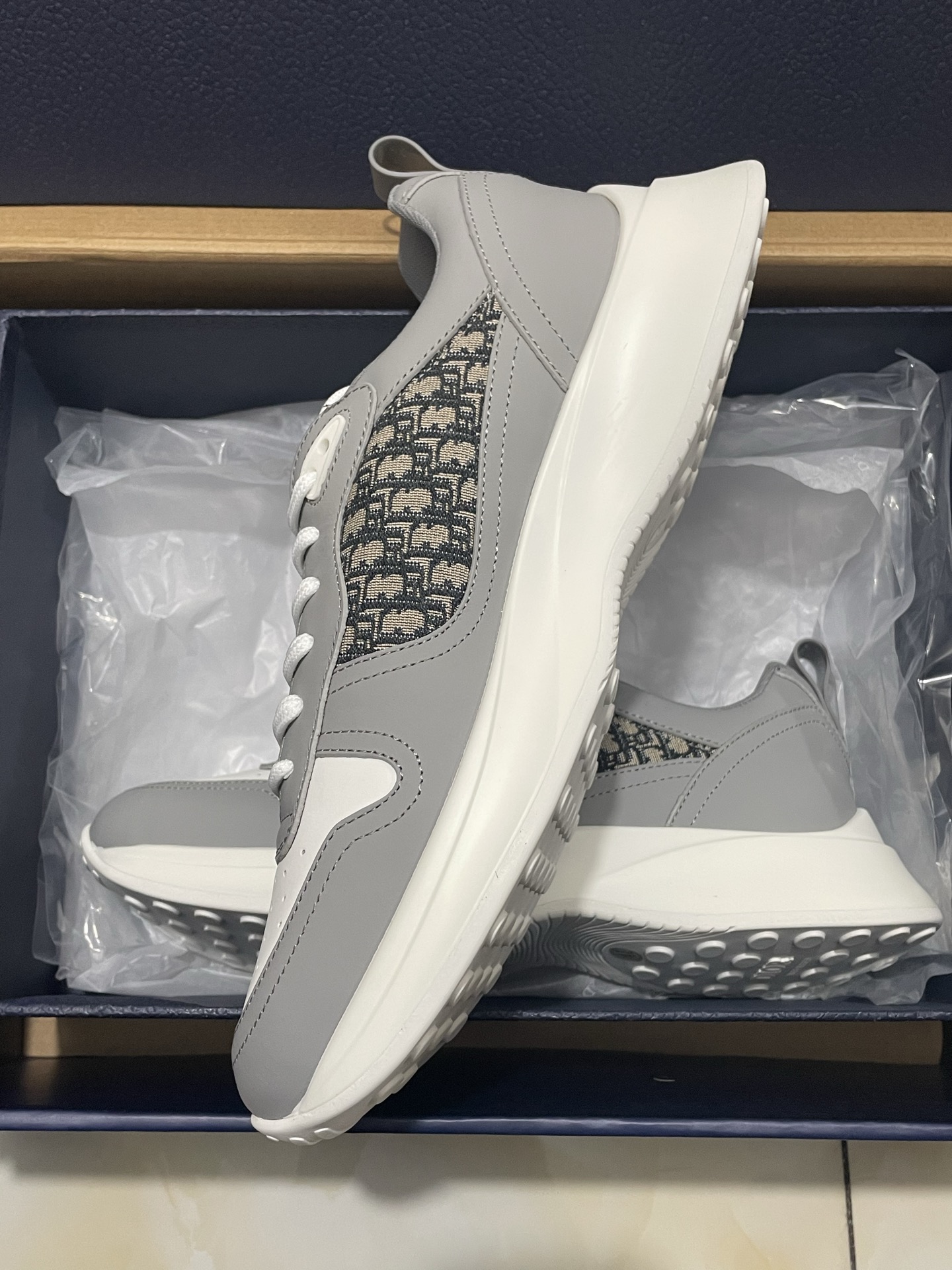 DIOR Monogram Paneled Leather Breathable Casual Sneakers