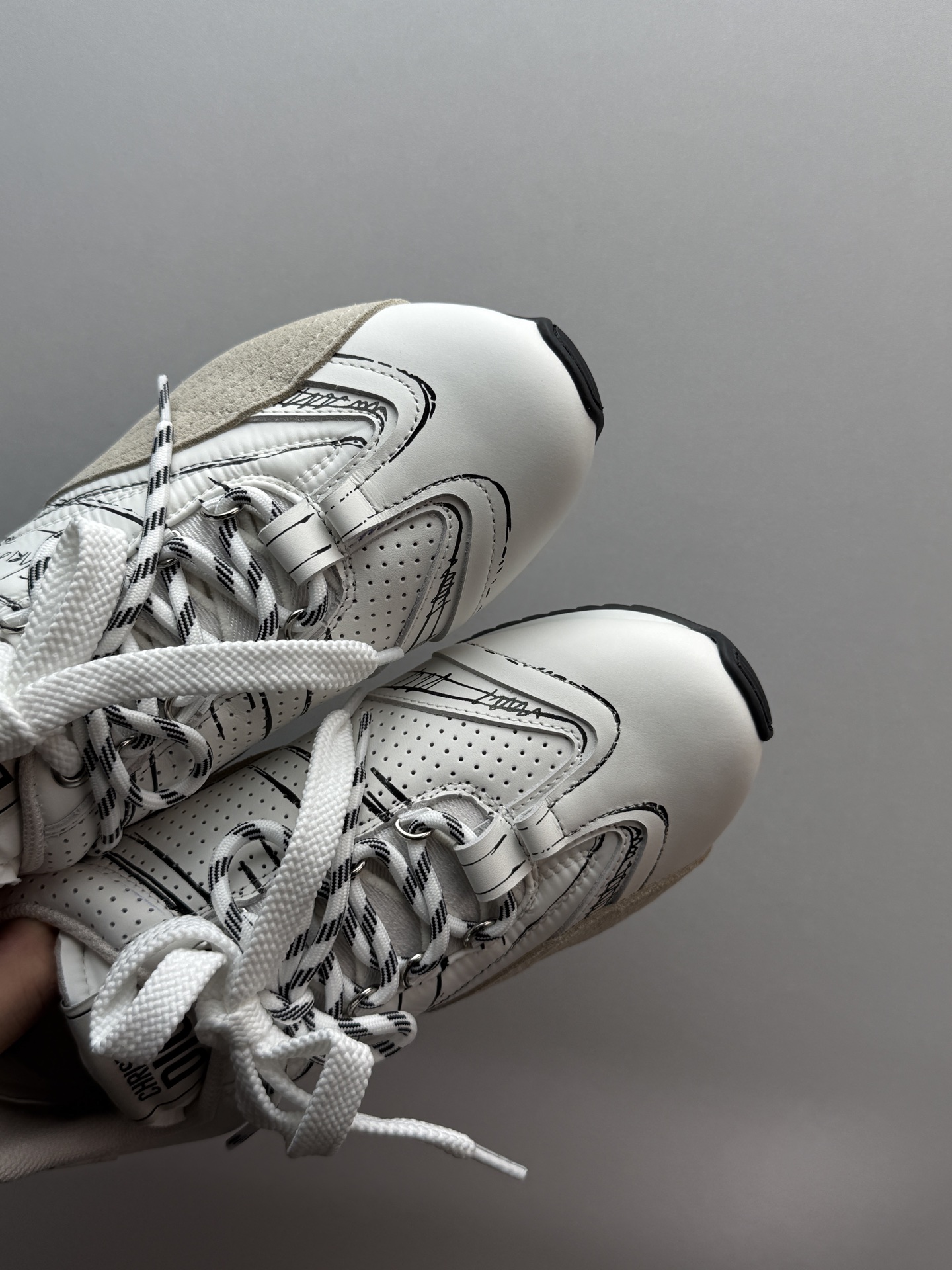 DIOR D-Sketch Graffiti Calfskin Paneled Casual Sneakers