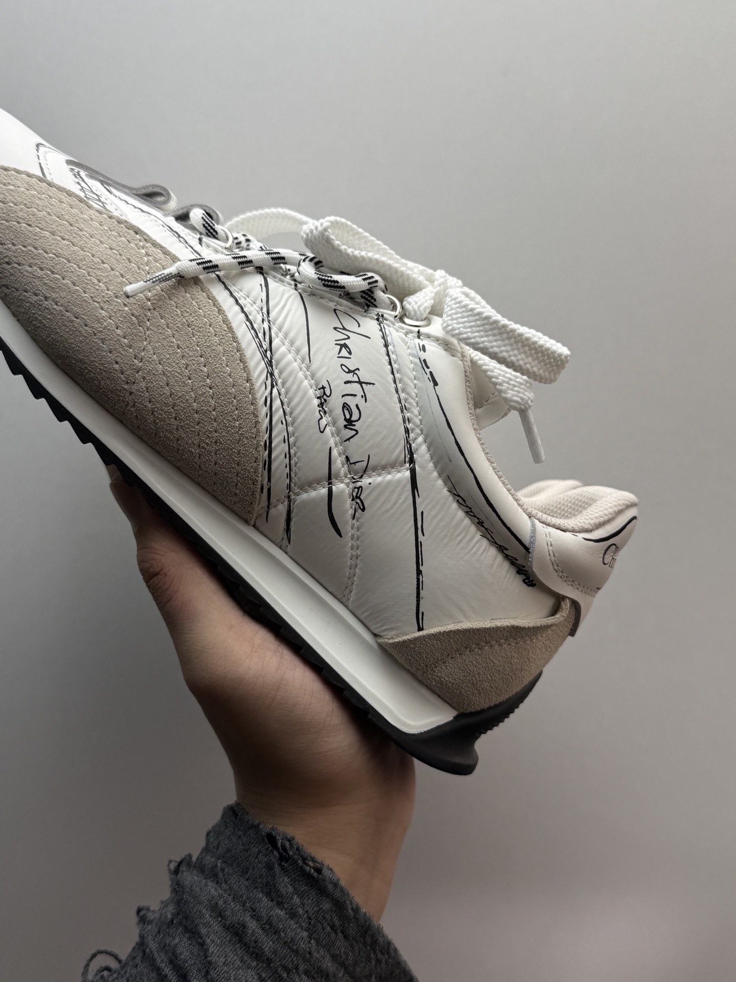 DIOR D-Sketch Graffiti Calfskin Paneled Casual Sneakers