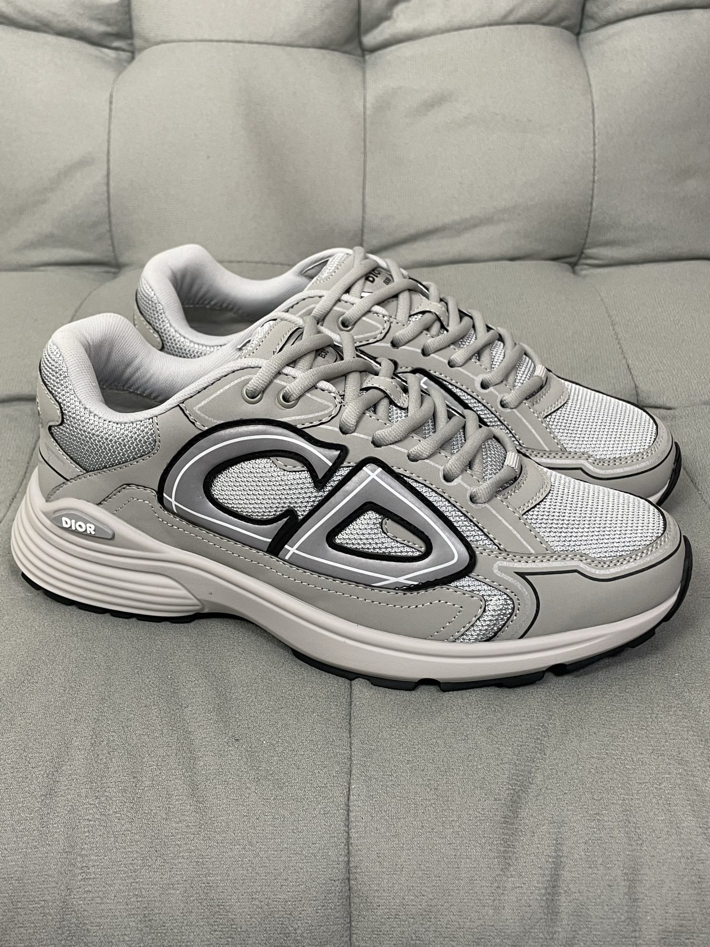 Dior D-Connect Retro Casual Sneakers