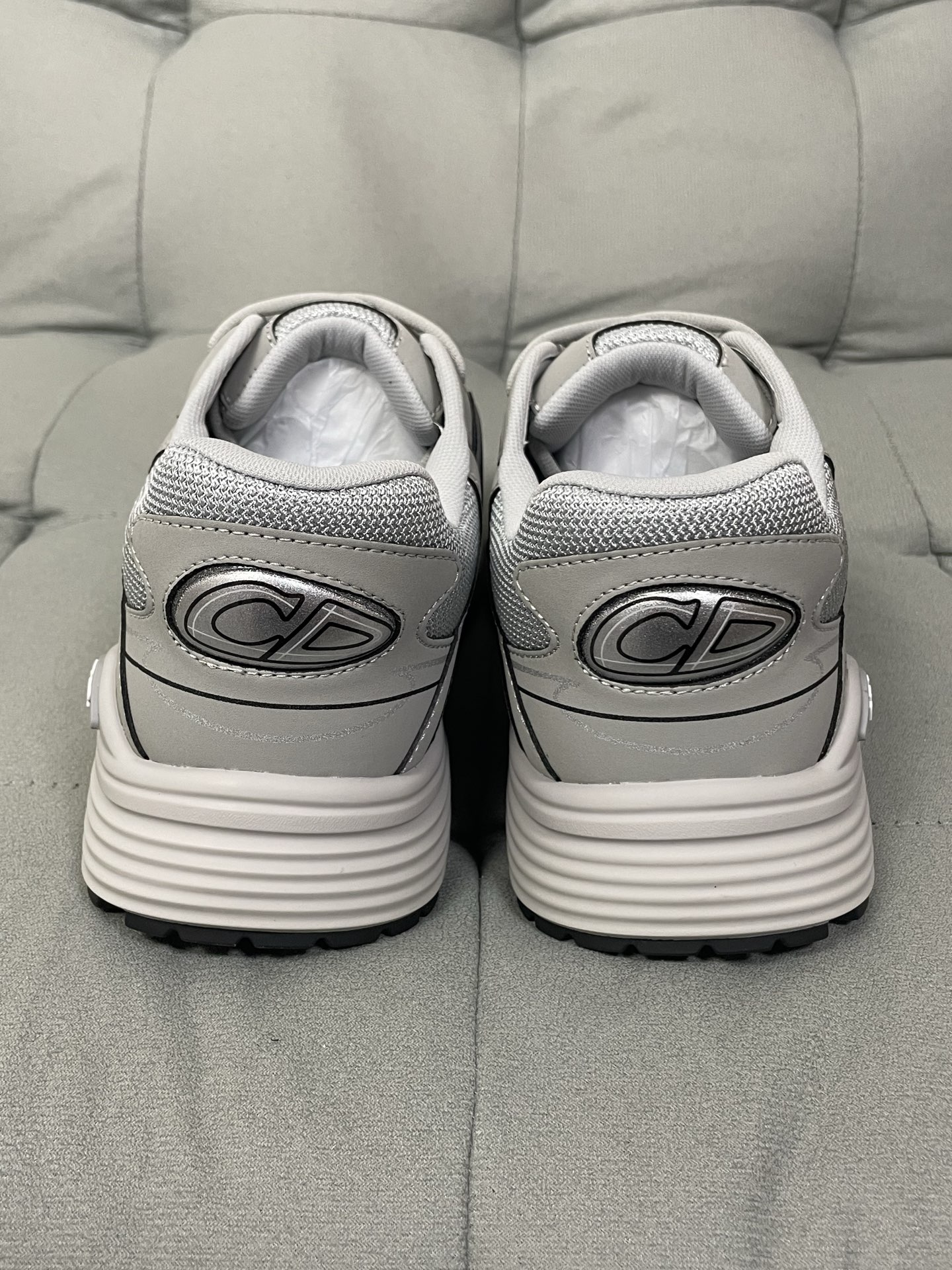 Dior D-Connect Retro Casual Sneakers