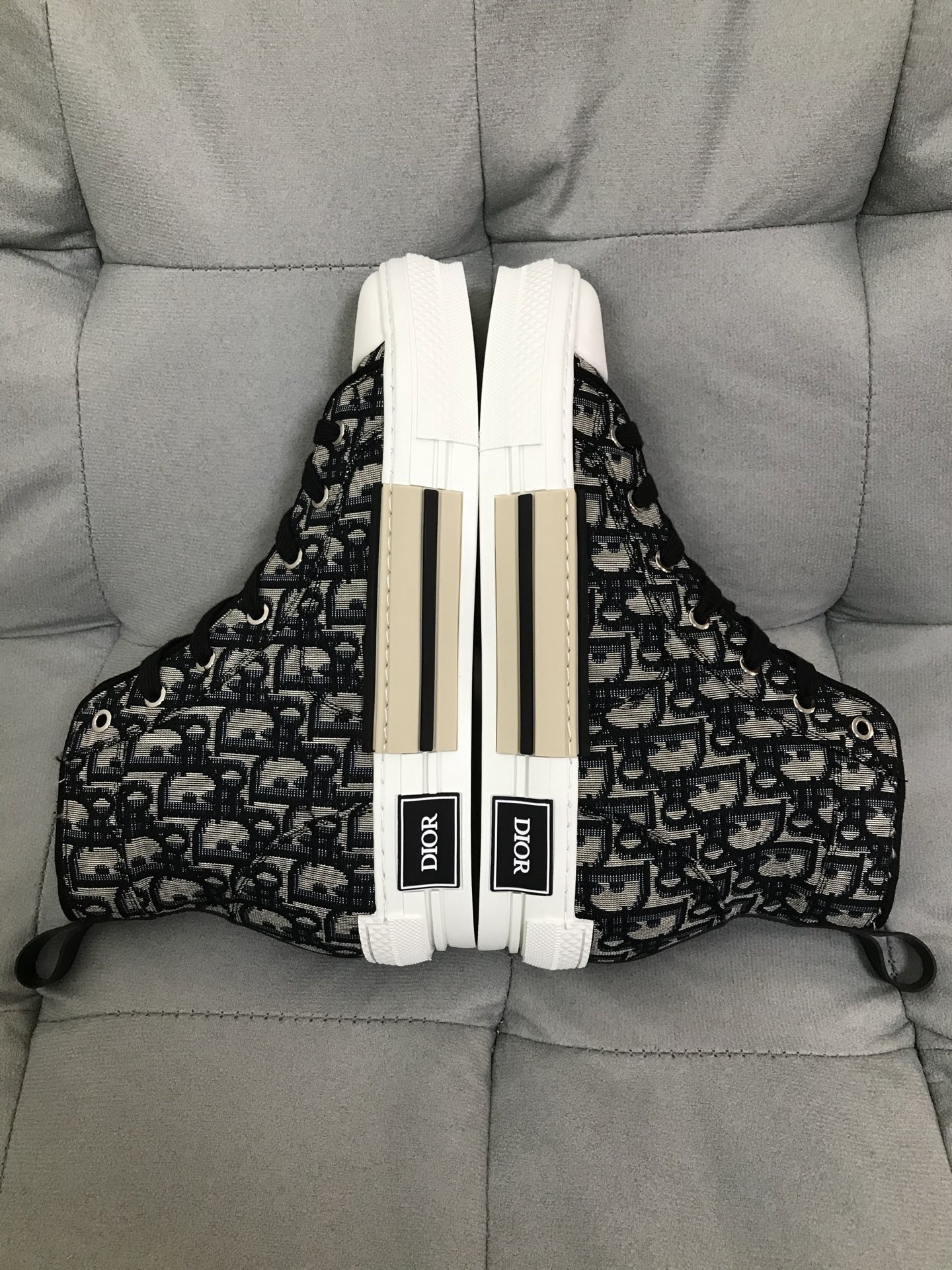 DIOR B23 Oblique Monogram High-Top Casual Canvas Sneakers