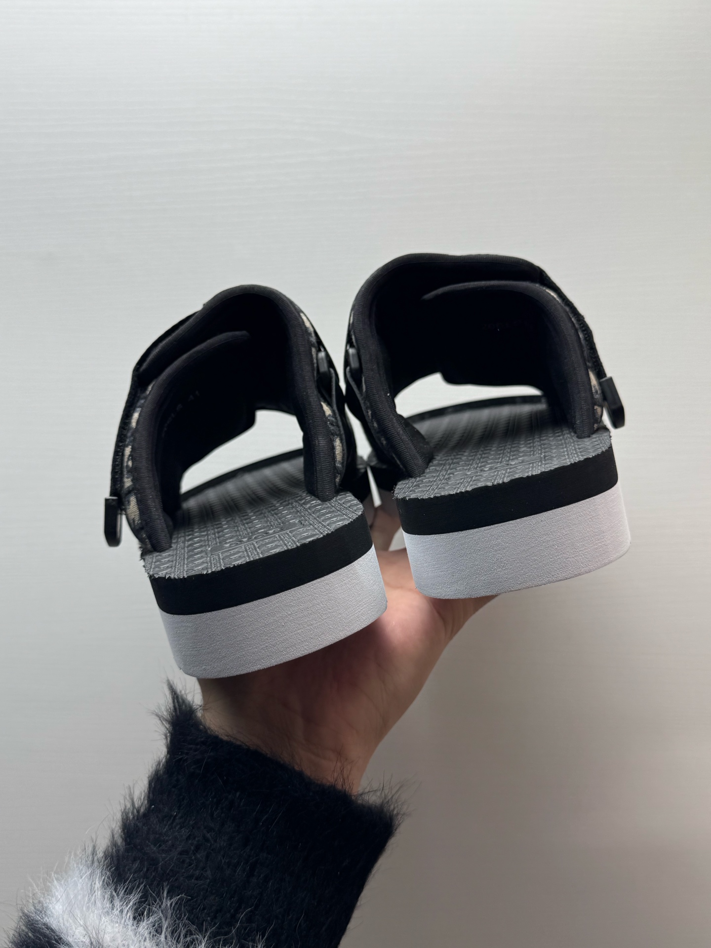Dior Oblique Monogram Velcro Casual Slippers