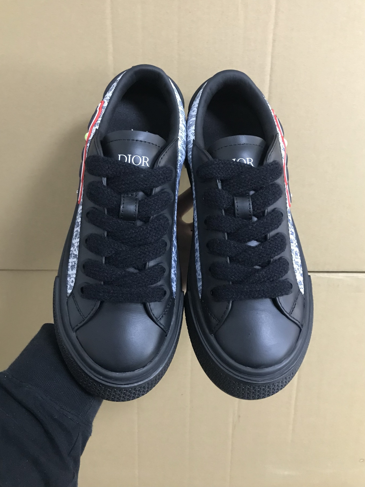 Dior B23 x Kenny Scharf Sneaker