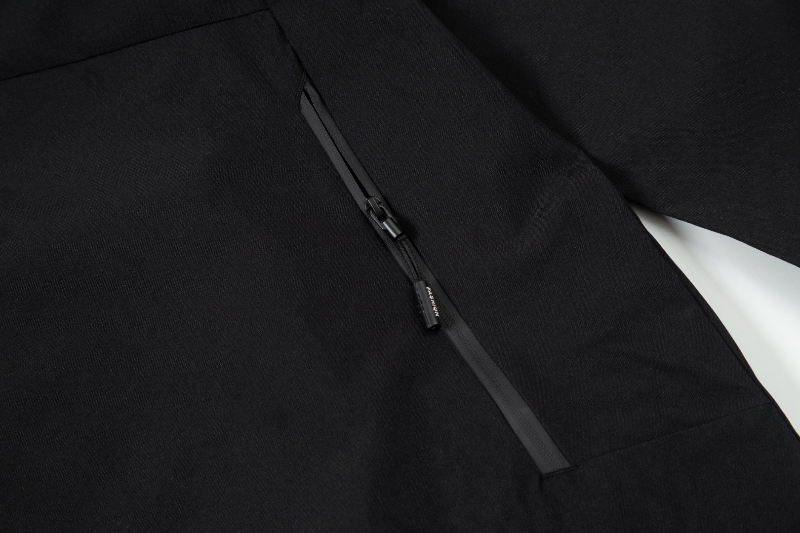 The North Face Lightweight Waterproof Rain Jacket