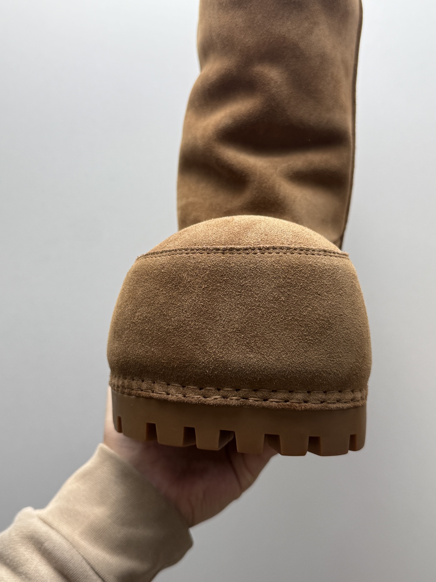 BALENCIAGA 2025 Winter Shearling Big-Toe Chunky Sole Warm Snow Boots