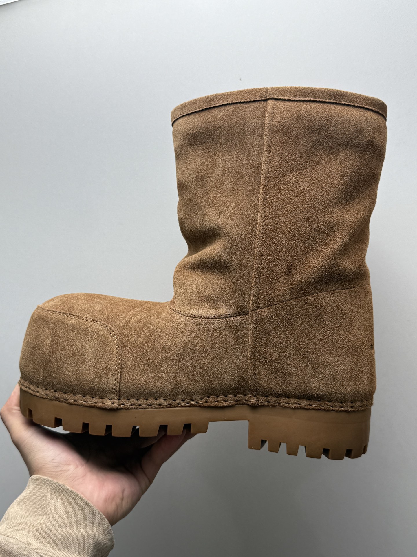 BALENCIAGA 2025 Winter Shearling Big-Toe Chunky Sole Warm Snow Boots