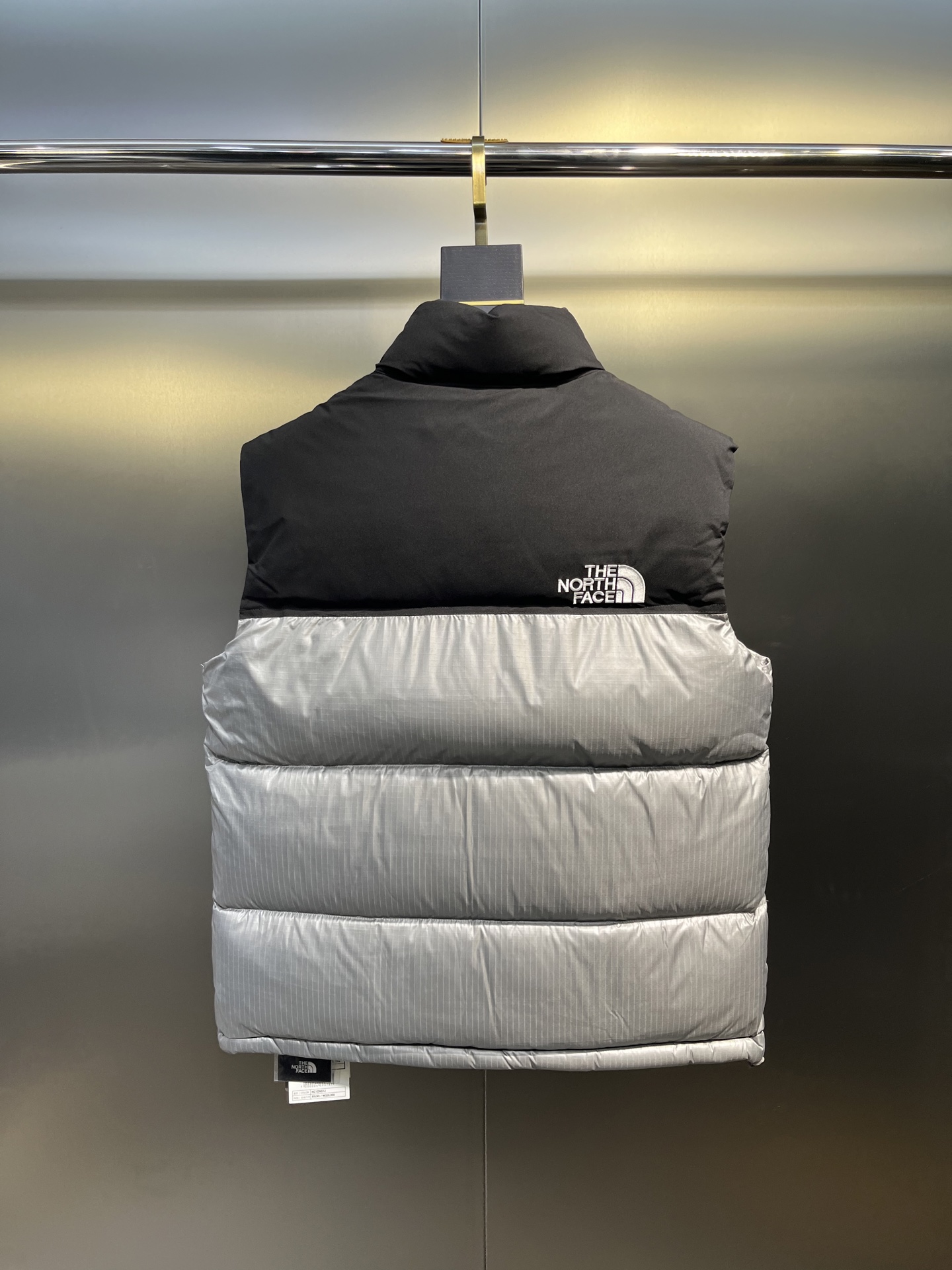 The North Face Large Plaid Thickened Down Vest - Unisex