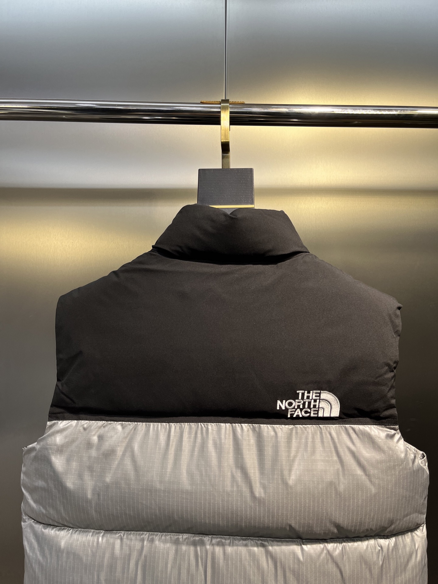 The North Face Large Plaid Thickened Down Vest - Unisex