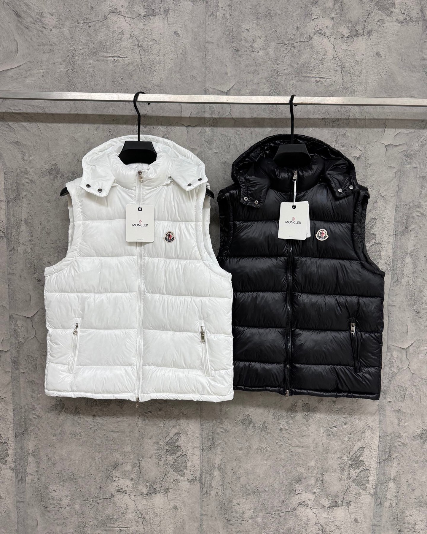 Moncler Maya Couples' Down Vest - Standing Collar, 90% Goose Down Filling, Polyamide Shell, Winter Warm