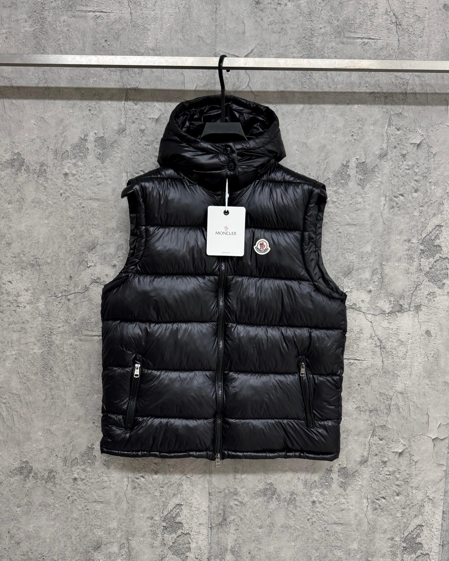 Moncler Maya Couples' Down Vest - Standing Collar, 90% Goose Down Filling, Polyamide Shell, Winter Warm