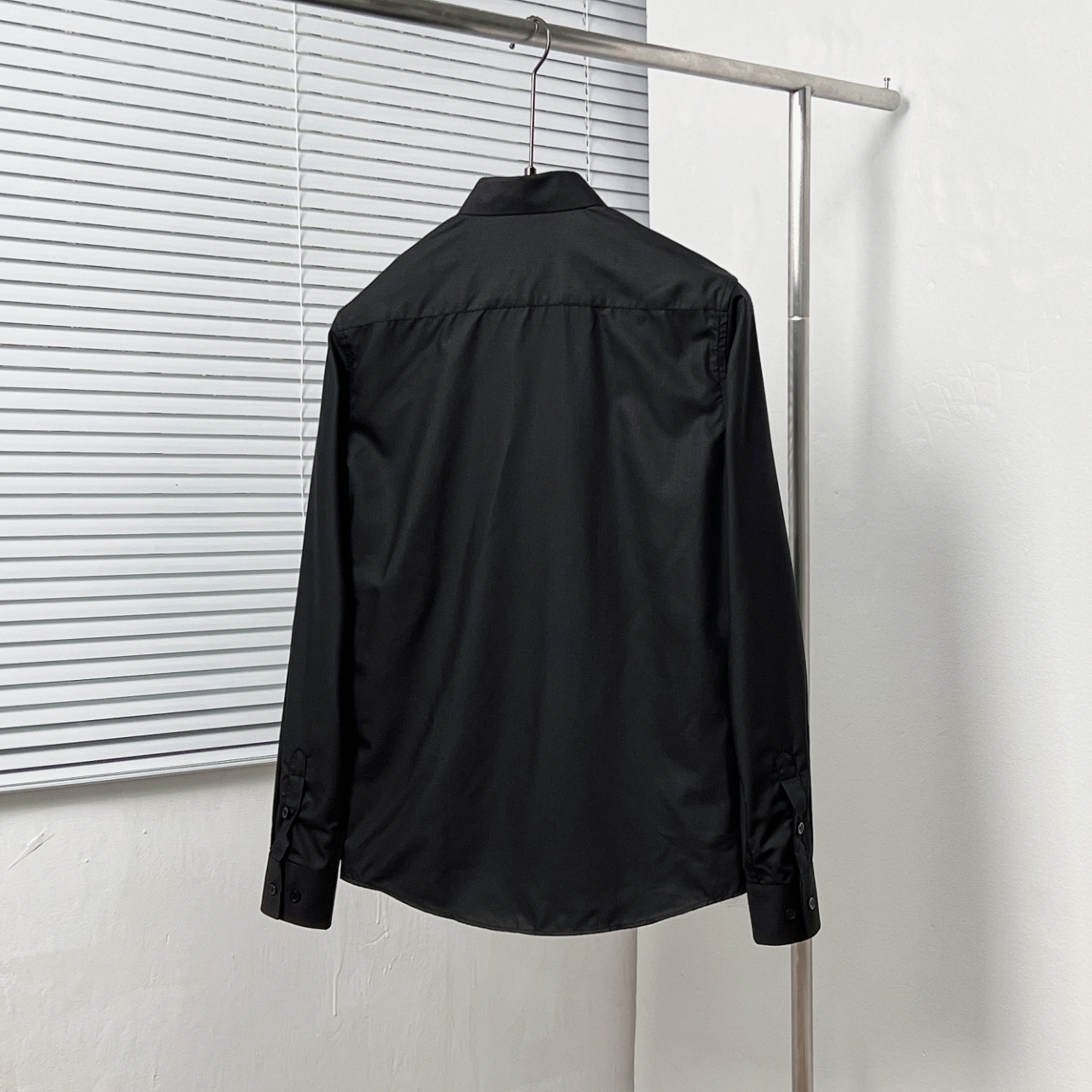 Givenchy Color-Blocked Waistline Classic Logo Embroidered Shirt