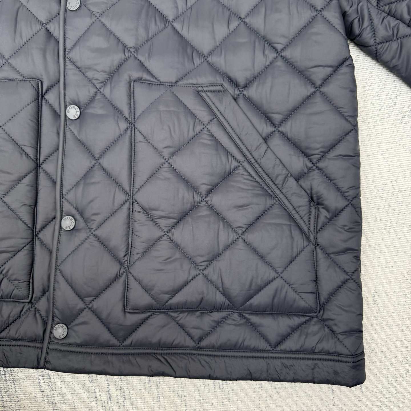 Moncler New Oise Short Quilted Cotton Jacket - Premium Cotton Shell, Slim-Fit Silhouette, Cold-Resistan