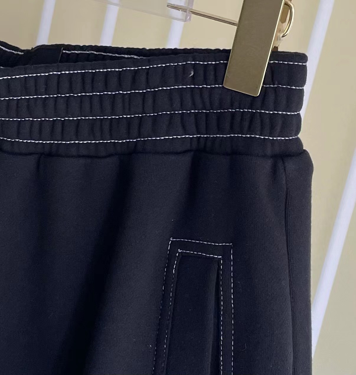 Givenchy 4G Logo Contrast-Stitch Shorts