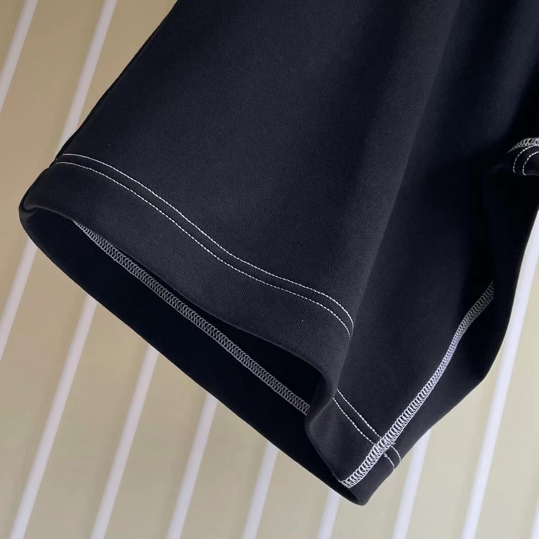 Givenchy 4G Logo Contrast-Stitch Shorts