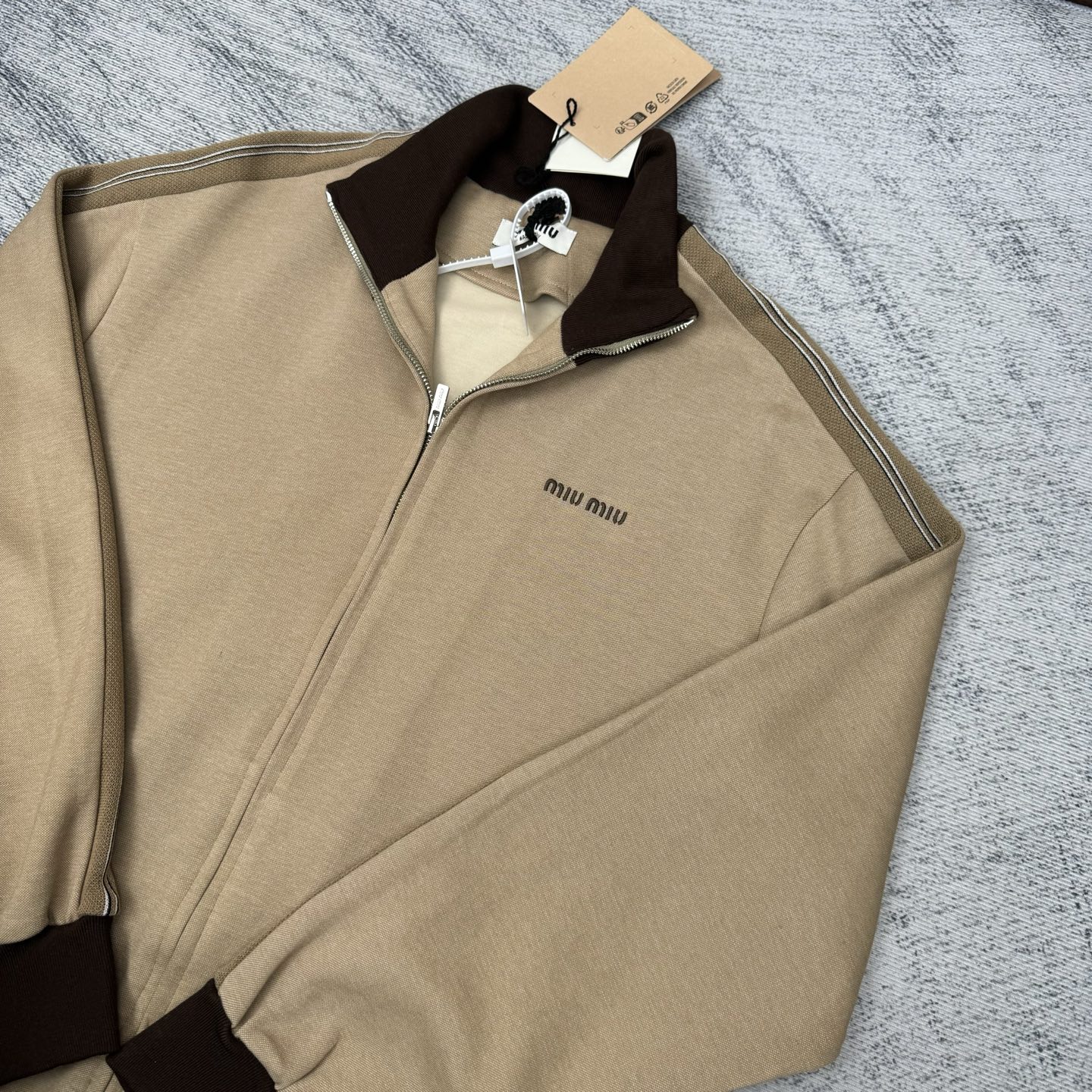 Miu Miu Plain Knit Zip-Up Sweatshirt