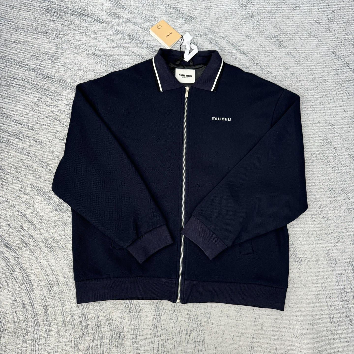 Miu Miu 25SS Letter-Embroidered Piqué Collared Jacket