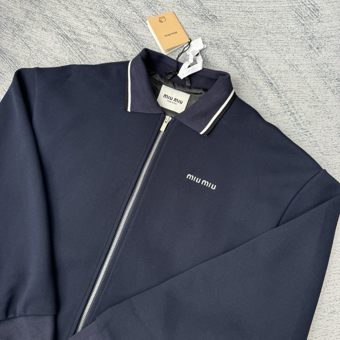 Miu Miu 25SS Letter-Embroidered Piqué Collared Jacket