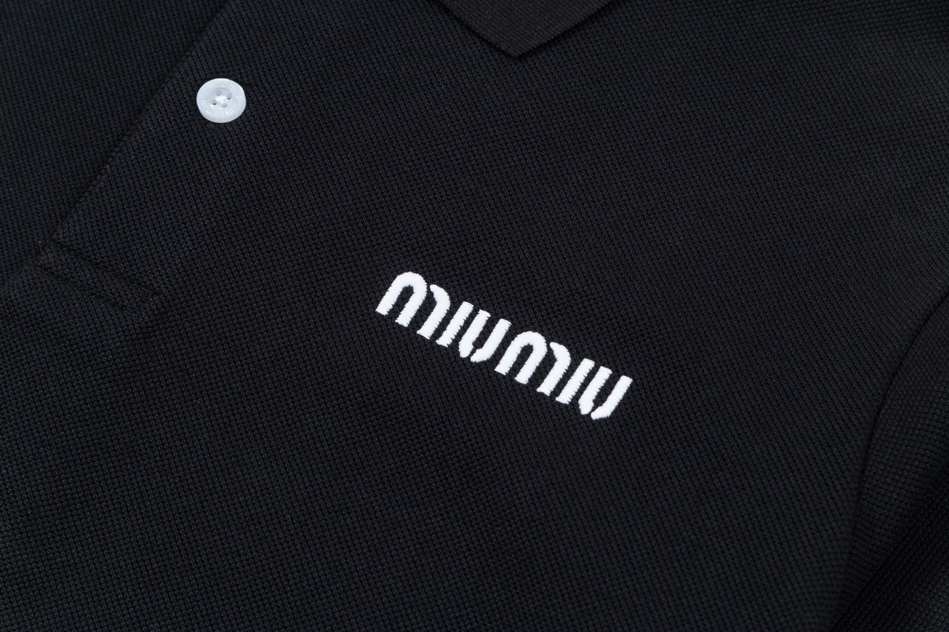 	MiuMiu Minimal Logo Detail Short-Sleeve CollaredPolo Shirt