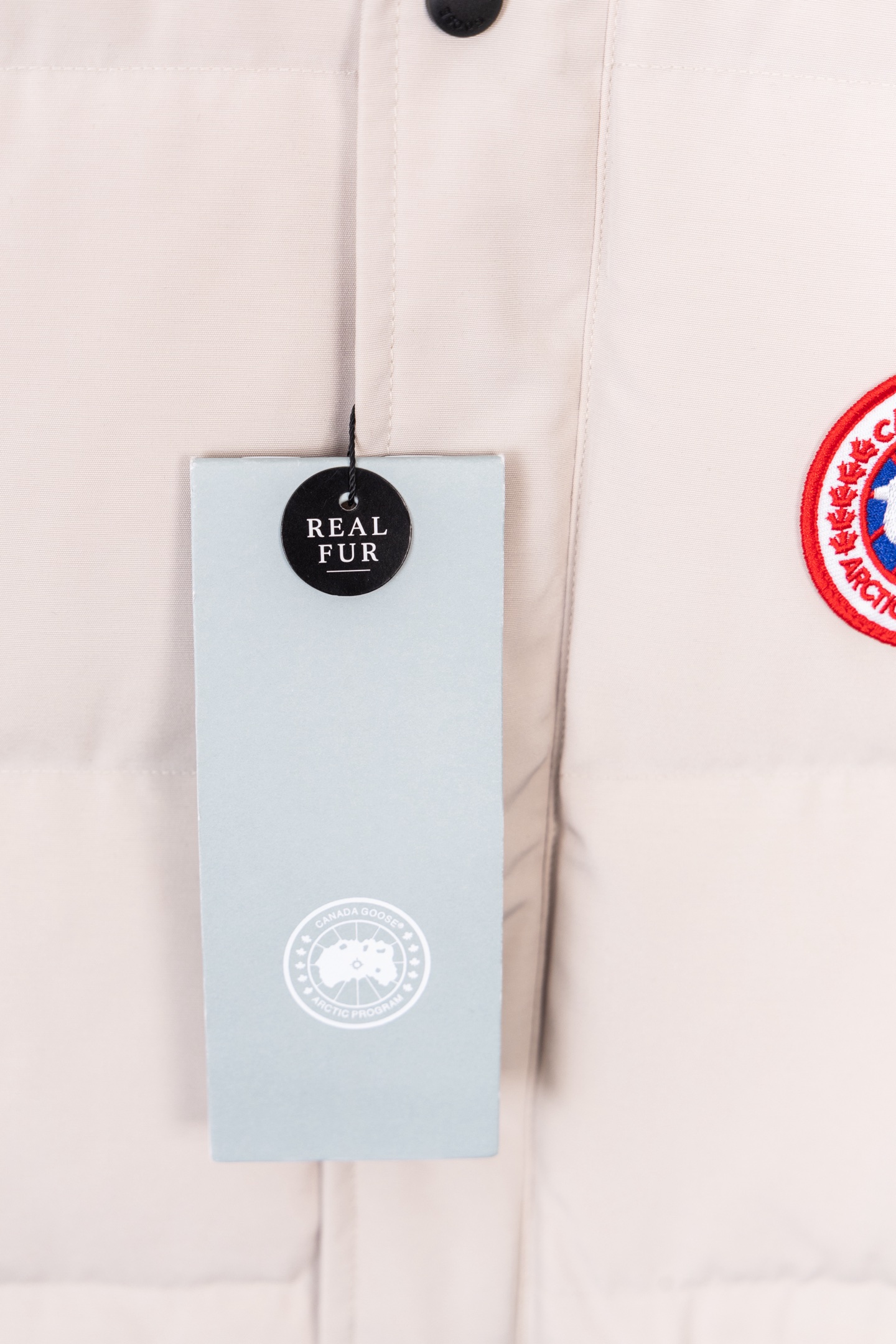 Canada Goose Stand-Collar Multi-Pocket Warm Down Vest