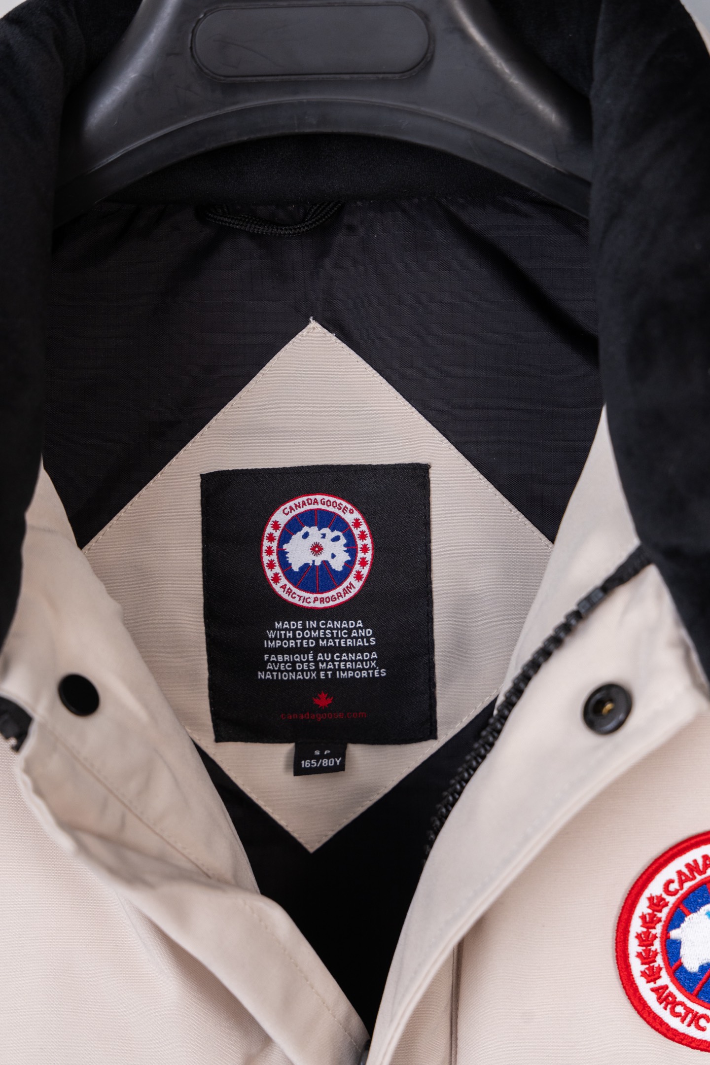 Canada Goose Stand-Collar Multi-Pocket Warm Down Vest