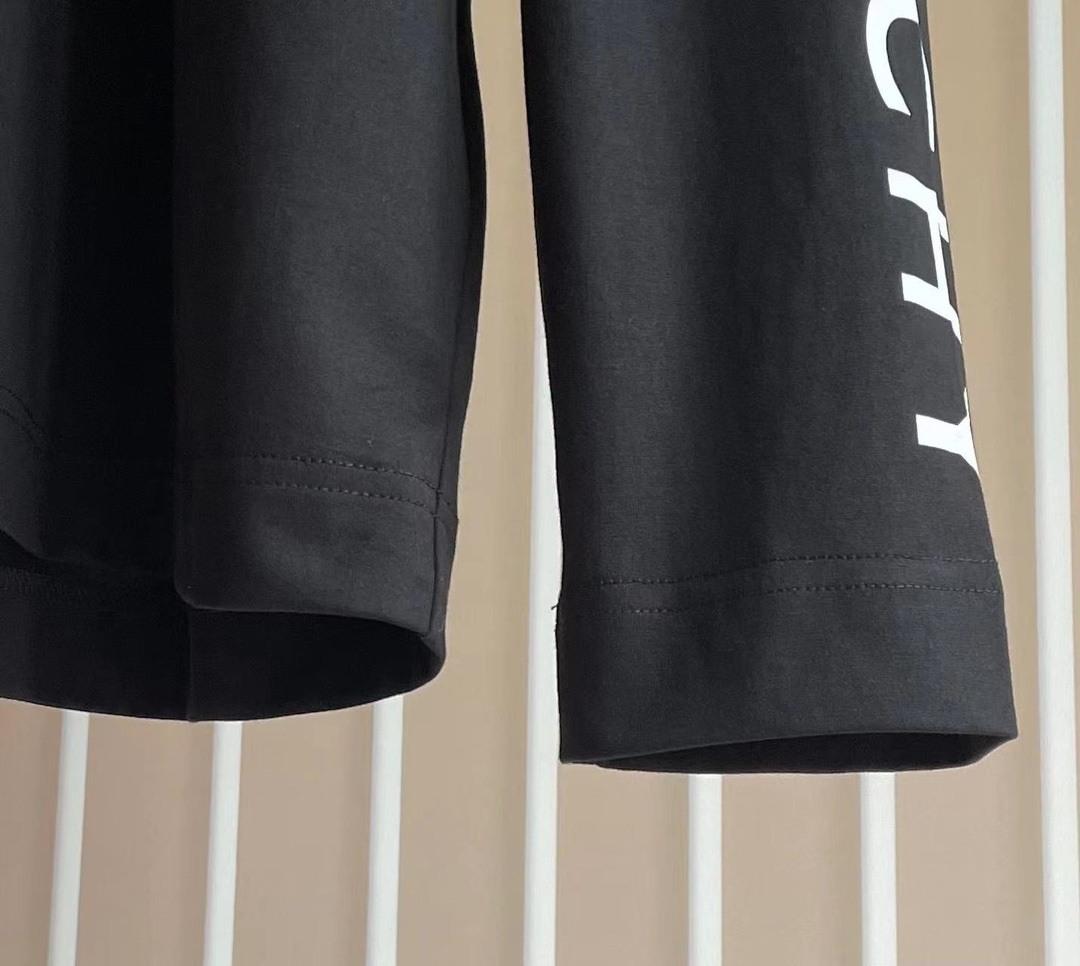 Givenchy 4G Logo Layered Long-Sleeve T-Shirt