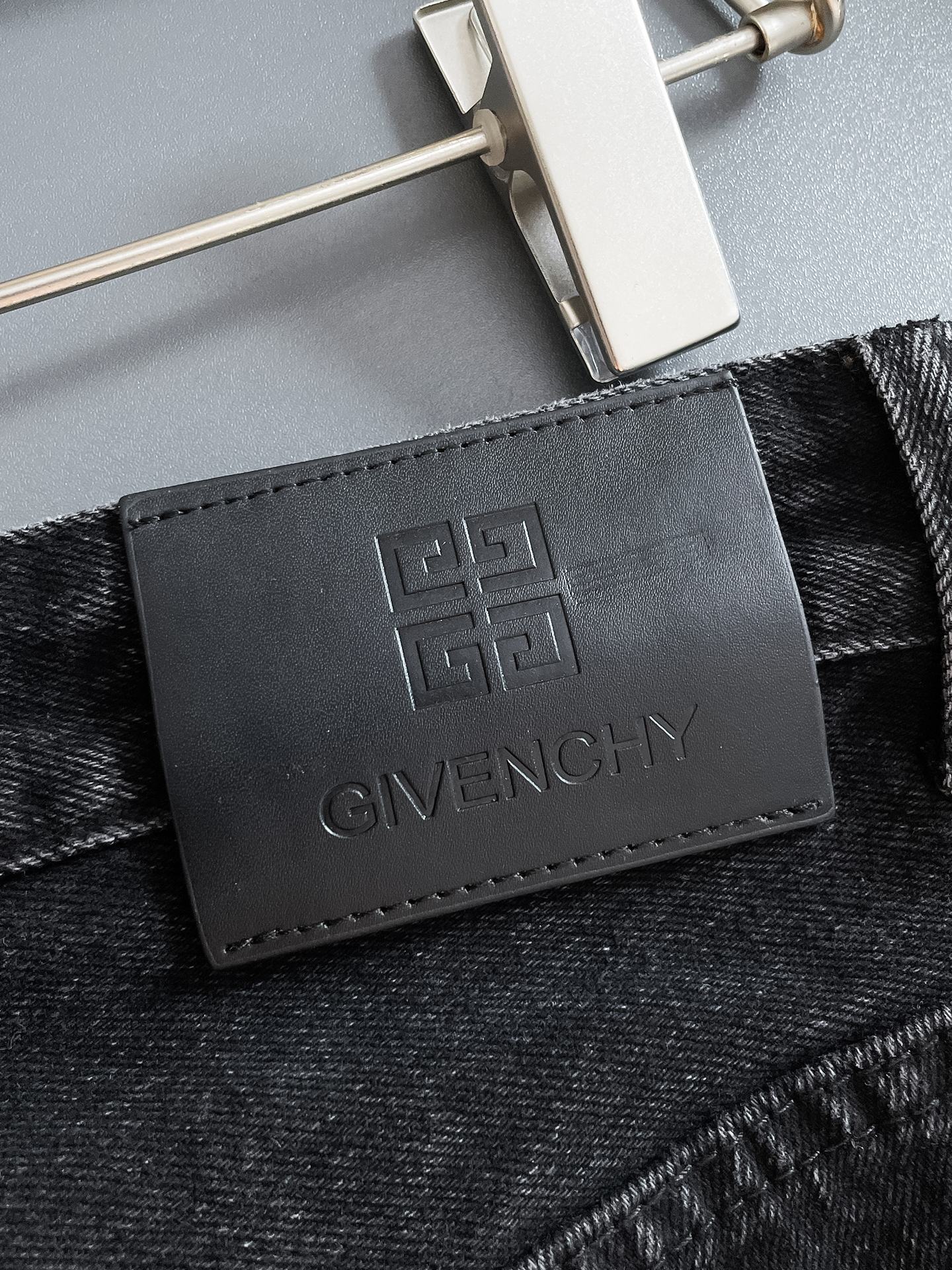 Givenchy Beach Club 52 4G Logo Denim Jeans