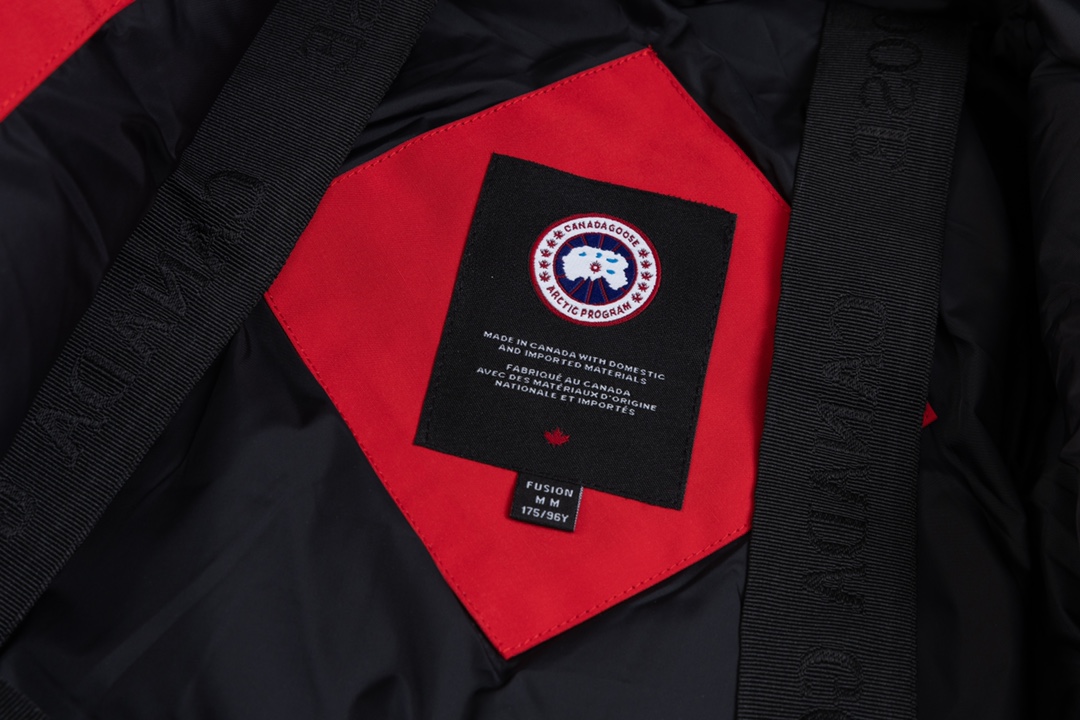 Canada Goose Fur-Lined Collar Multi-Pocket Cold-Resistant Parka Down Jacket