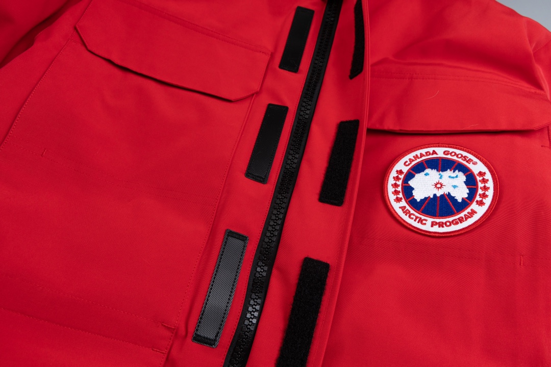 Canada Goose Fur-Lined Collar Multi-Pocket Cold-Resistant Parka Down Jacket