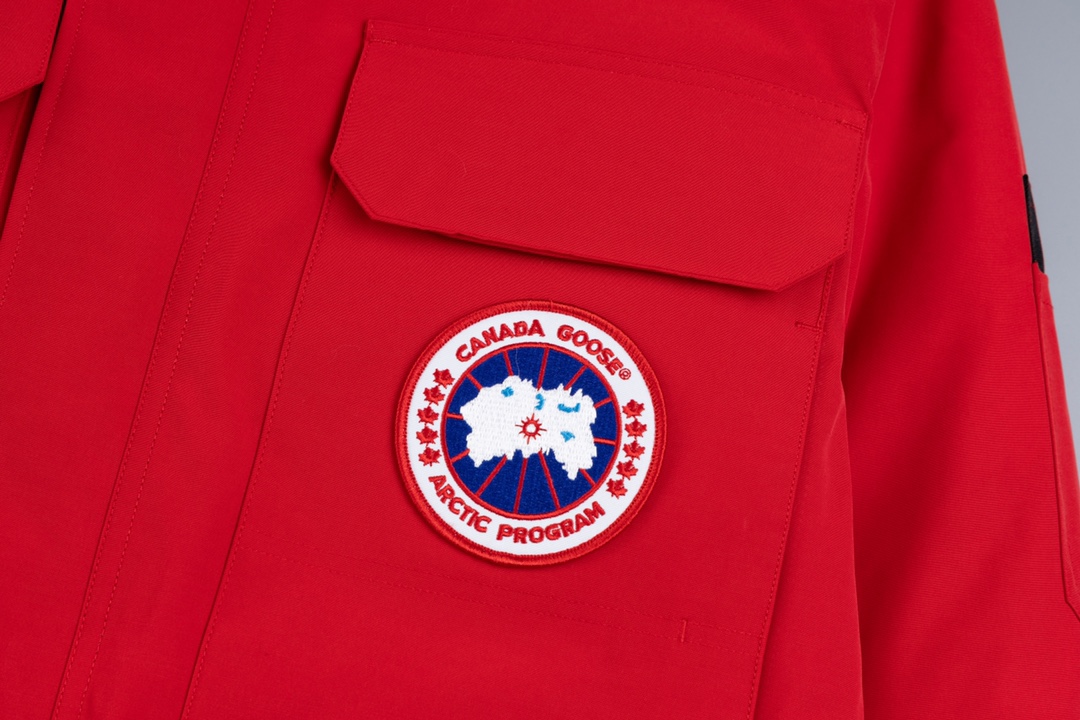 Canada Goose Fur-Lined Collar Multi-Pocket Cold-Resistant Parka Down Jacket