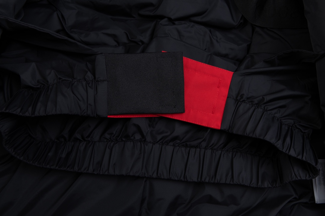 Canada Goose Fur-Lined Collar Multi-Pocket Cold-Resistant Parka Down Jacket