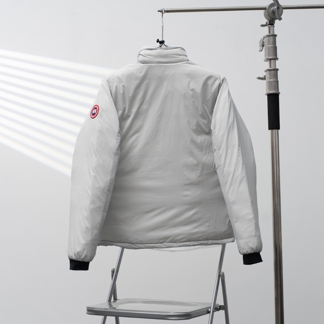 Canada Goose 5079 Single-Zip Sleeve Badge Stand Collar Down Jacket