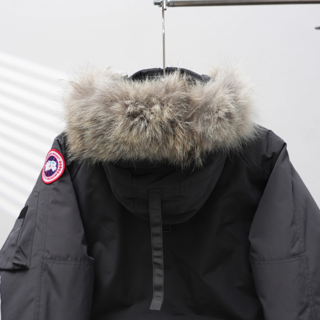 Canada Goose 01 Pilot Hooded Down Jacket