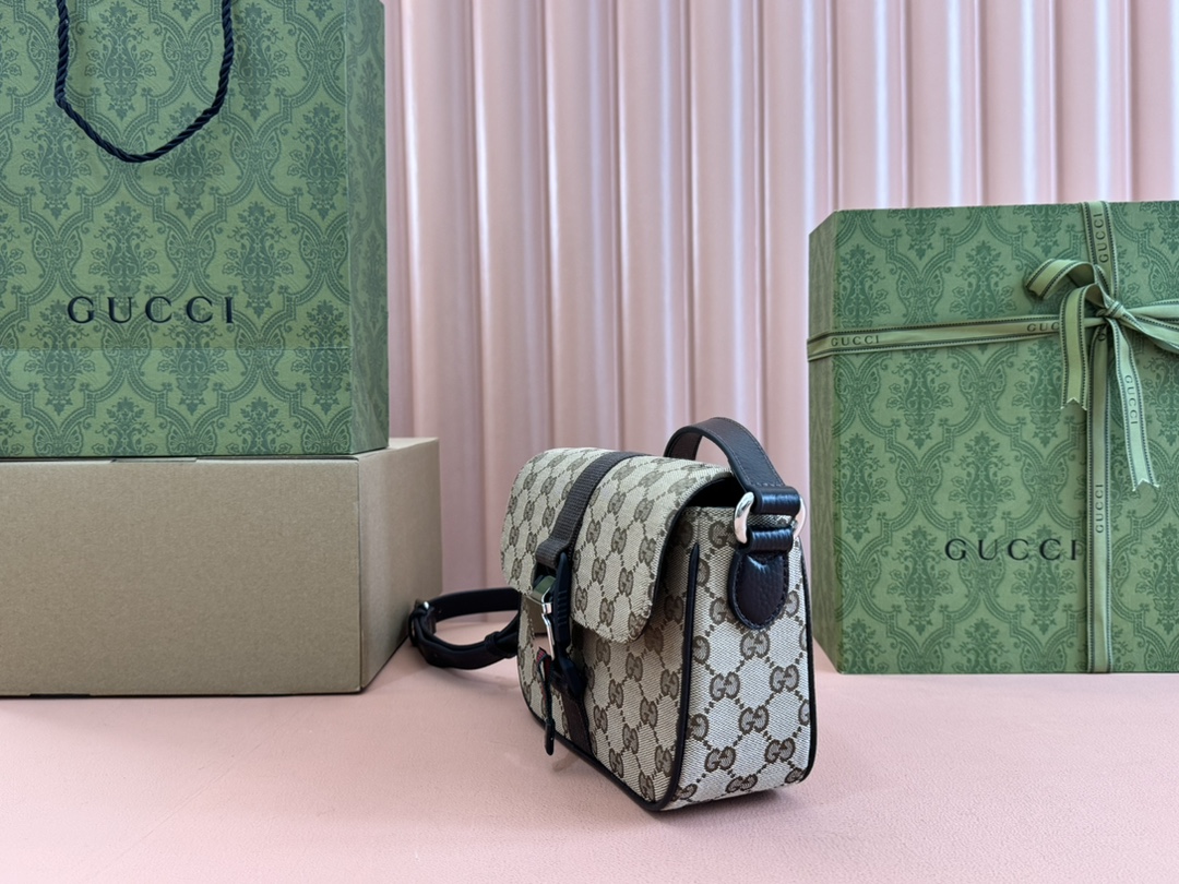 Gucci Mini GG Crossbody Bag 802100 Mini Dimensions: 20 cm (W) x 14 cm (H) x 6.5 cm (D) Weight: Approx. 0.436 kg