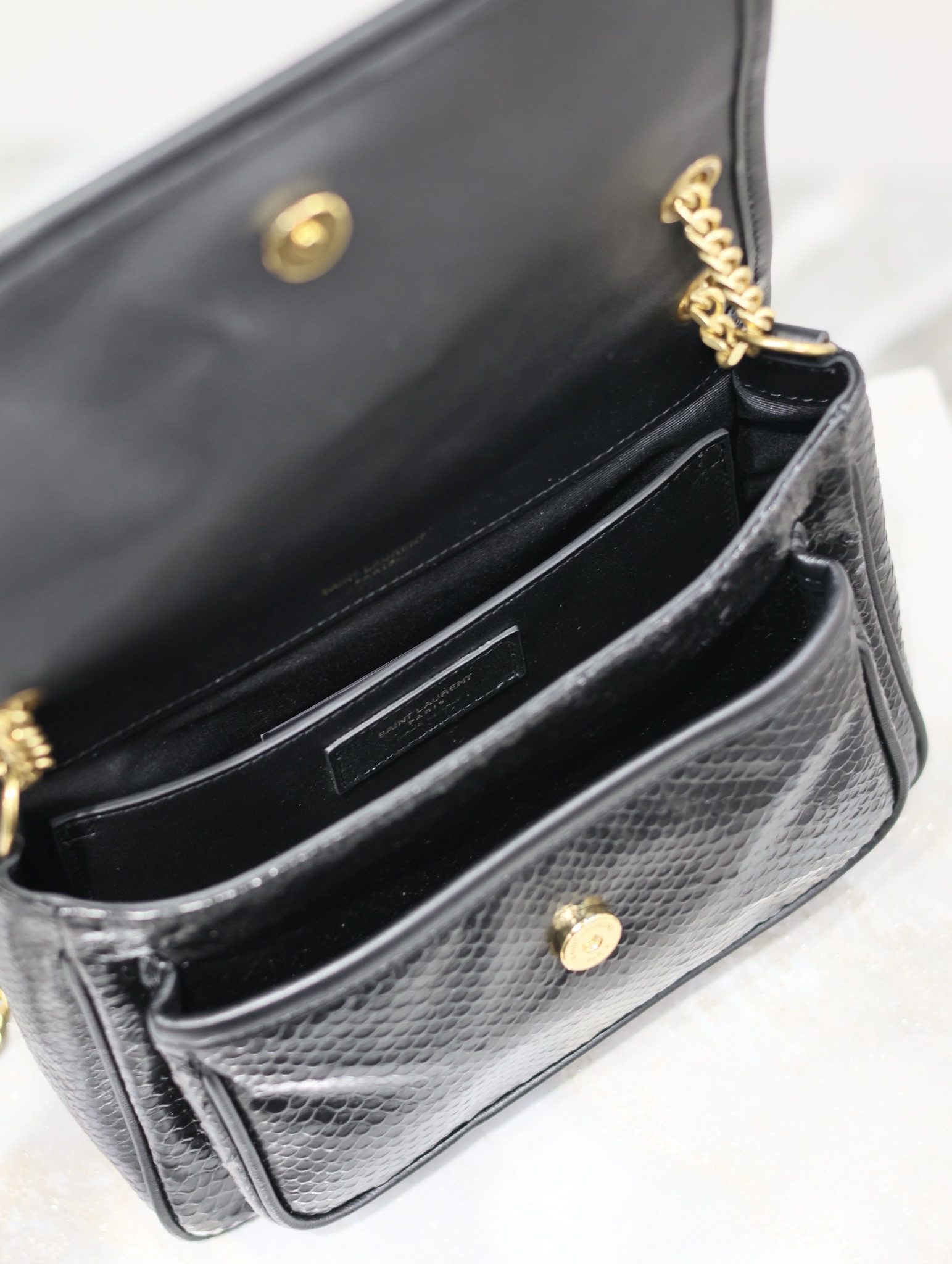 YSL Niki 22cm Black Snake-Print Calfskin with Gold Buckle Style Number: 633151 Dimensions: 22 × 16.5 × 12 cm