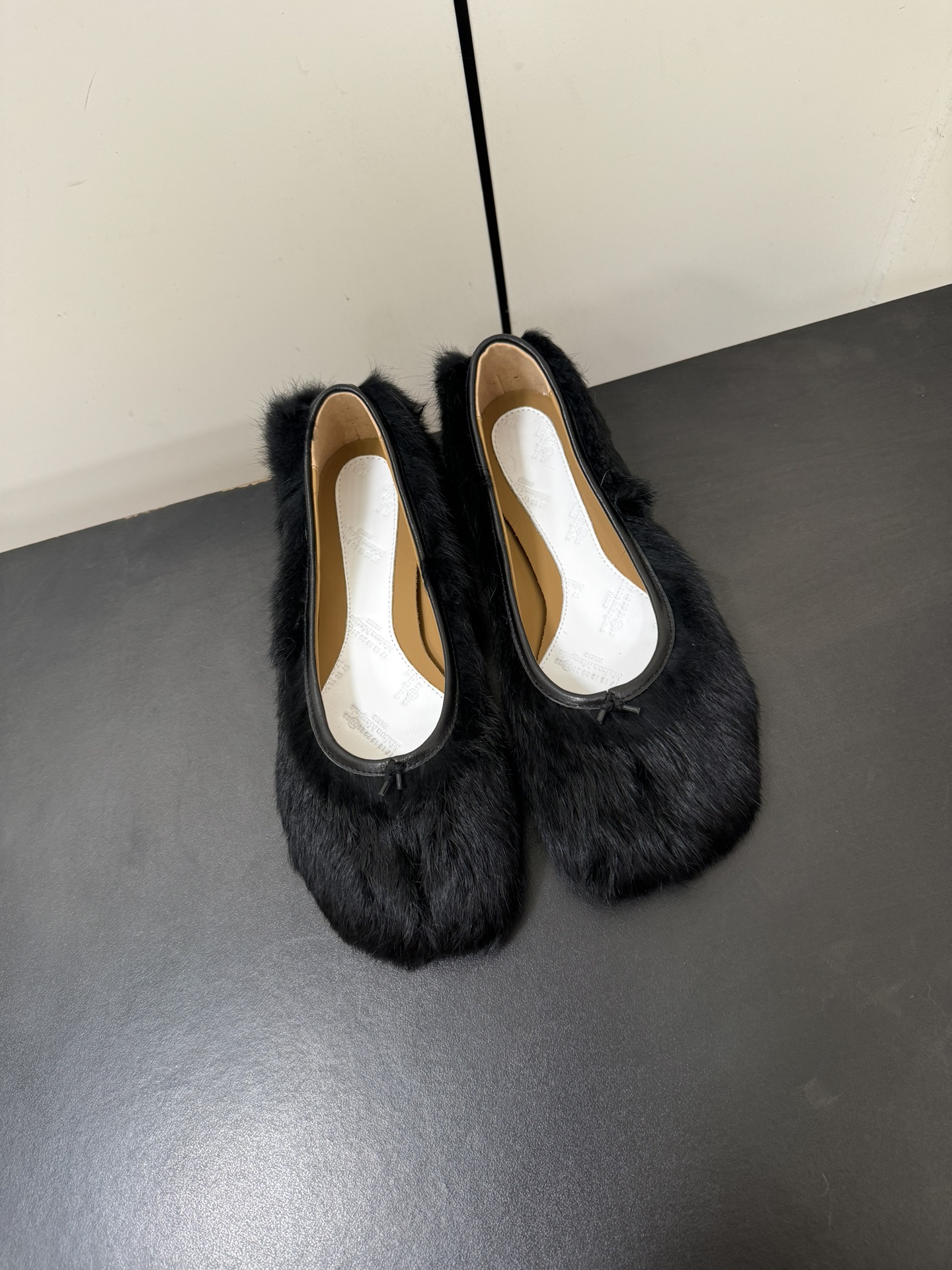 Hermès MM6 Maison Margiela Tabi Faux Fur Ballet Flats
