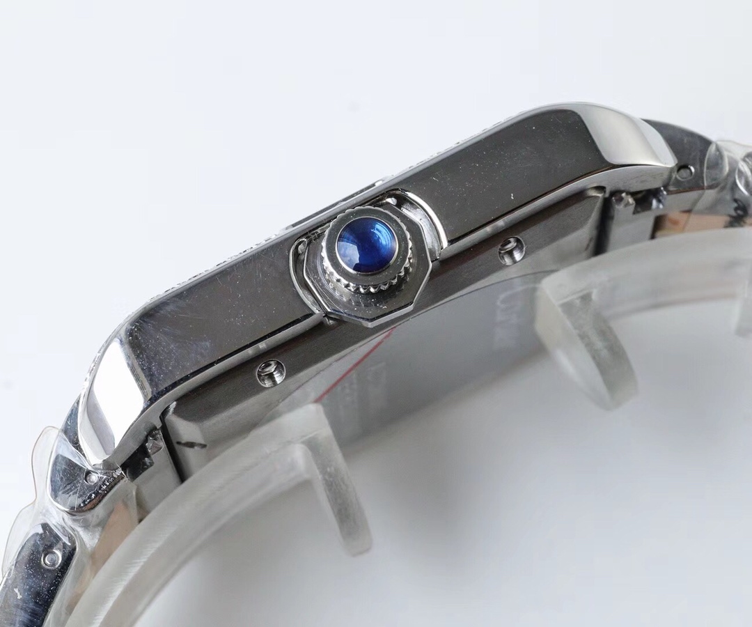 Cartier Tank Stardust Automatic 35mm × 11mm – 316L Steel Luxury Men’s Watch with Sapphire Crystal and Swiss-Level Waterproof Design