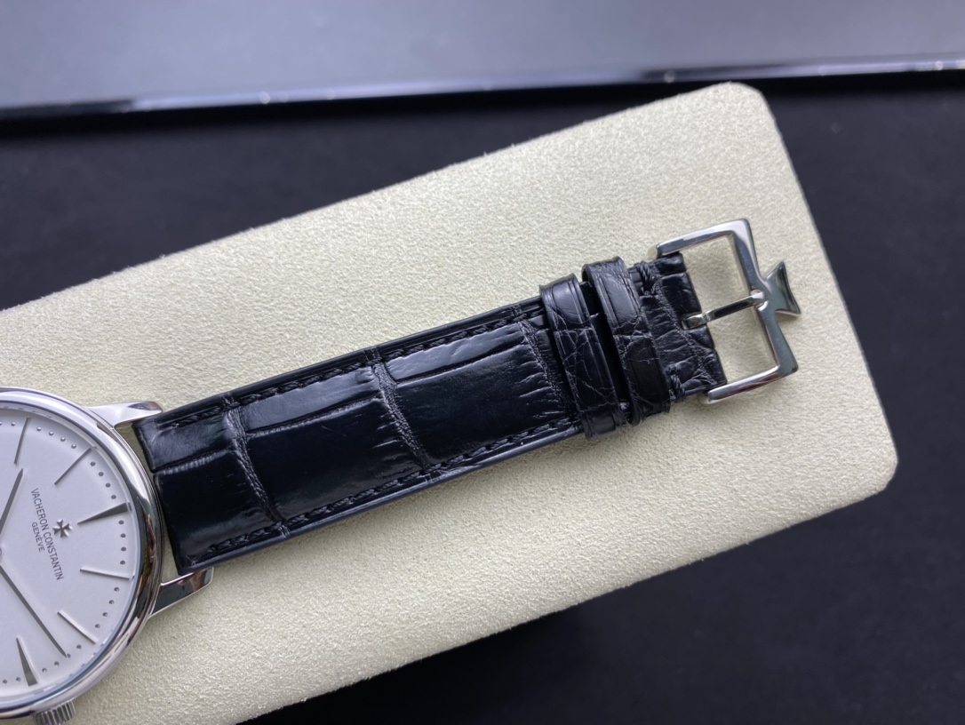 VACHERON CONSTANTIN Swiss Craft Minimalist White Dial Men's Business Formal Mechanical Watch Dimensions: 40mm x 6.8mm