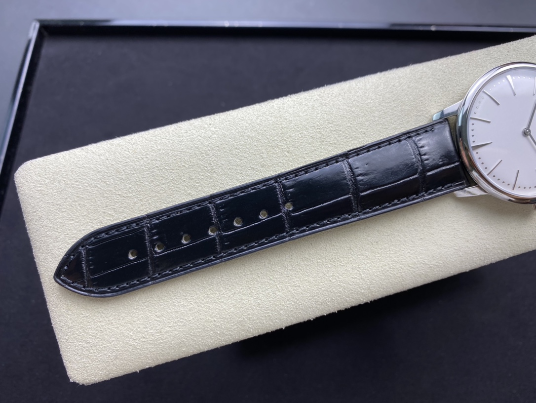 VACHERON CONSTANTIN Swiss Craft Minimalist White Dial Men's Business Formal Mechanical Watch Dimensions: 40mm x 6.8mm