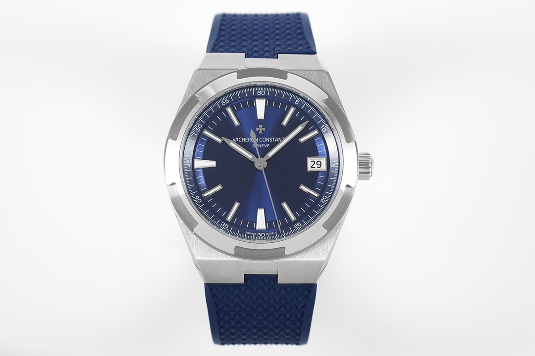 Vacheron Constantin Overseas Collection 41mm｜Stainless Steel Case Sapphire Crystal Dial/Sapphire Case Back Caliber 5100 Automatic Movement (28,800 Vibrations per Hour) Stainless Steel Buckle 150m Water Resistance Interchangeable Strap System (Steel/Buckle