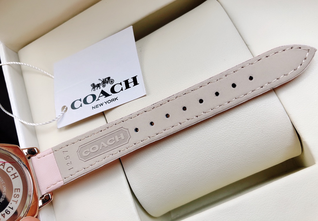 Coach Women's Boyfriend Pink Leather Strap Watch  14503981