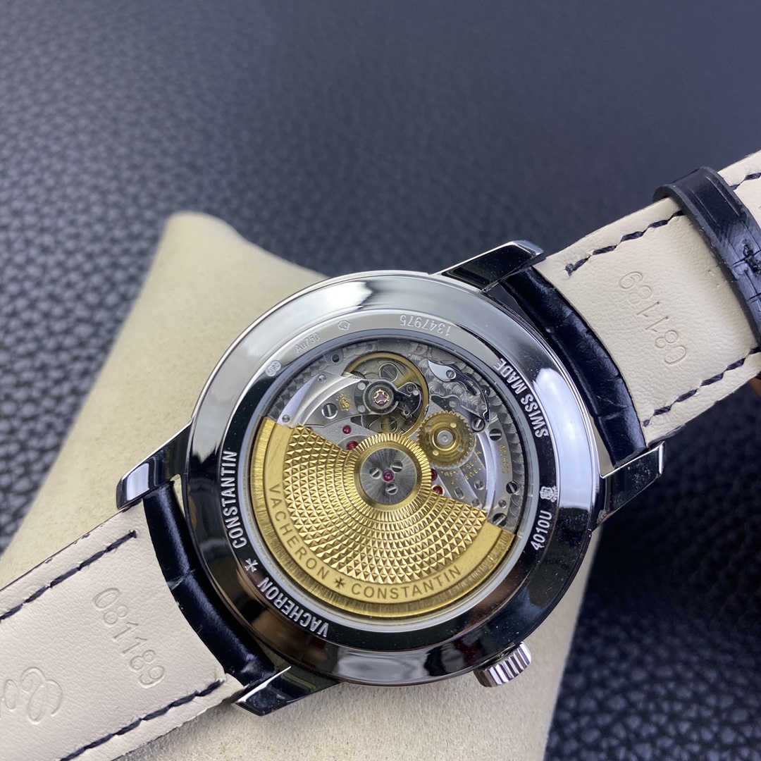 Vacheron Constantin Heritage Watch - Stainless Steel Case, Black Alligator Strap, Moon Phase & Date Display, Silver Dial Diameter 42.5 mm