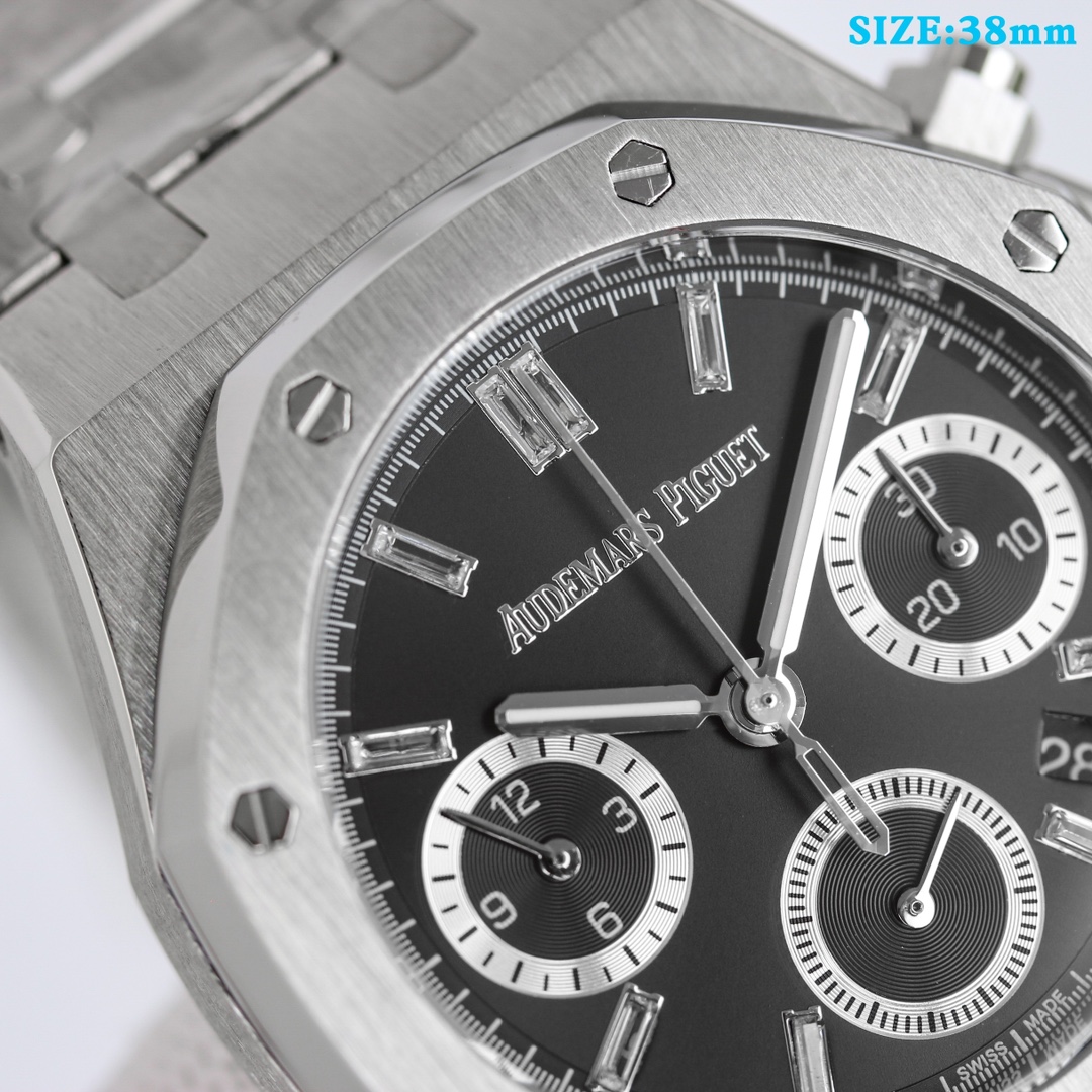 AUDEMARS PIGUET Royal Oak Chronograph Watch - 38mm Stainless Steel Case & Bracelet, Black Dial, Date Display