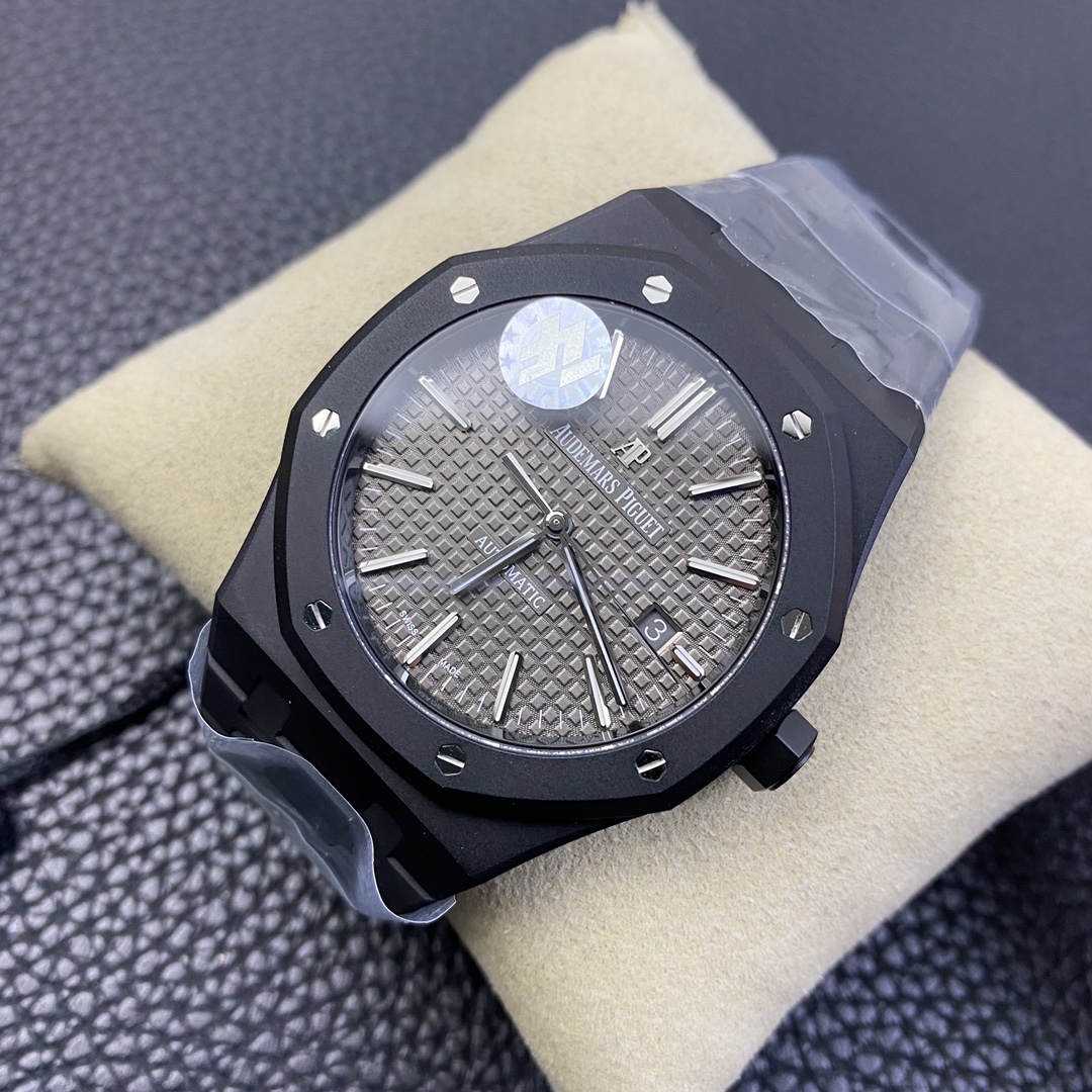 AUDEMARS PIGUET Royal Oak Watch - 41mm Black Ceramic Case & Bracelet, Grid Dial, Date Display, Automatic Movement