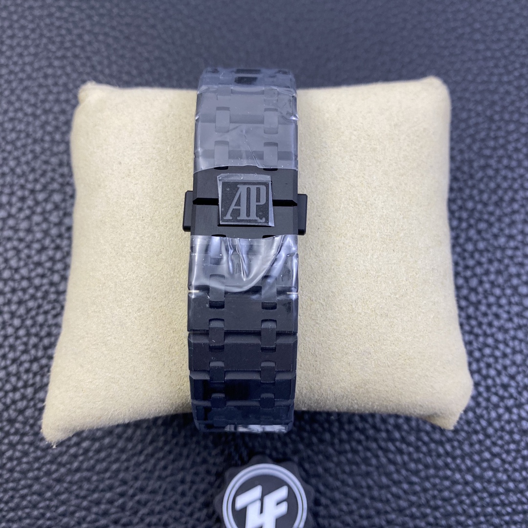 AUDEMARS PIGUET Royal Oak Watch - 41mm Black Ceramic Case & Bracelet, Grid Dial, Date Display, Automatic Movement