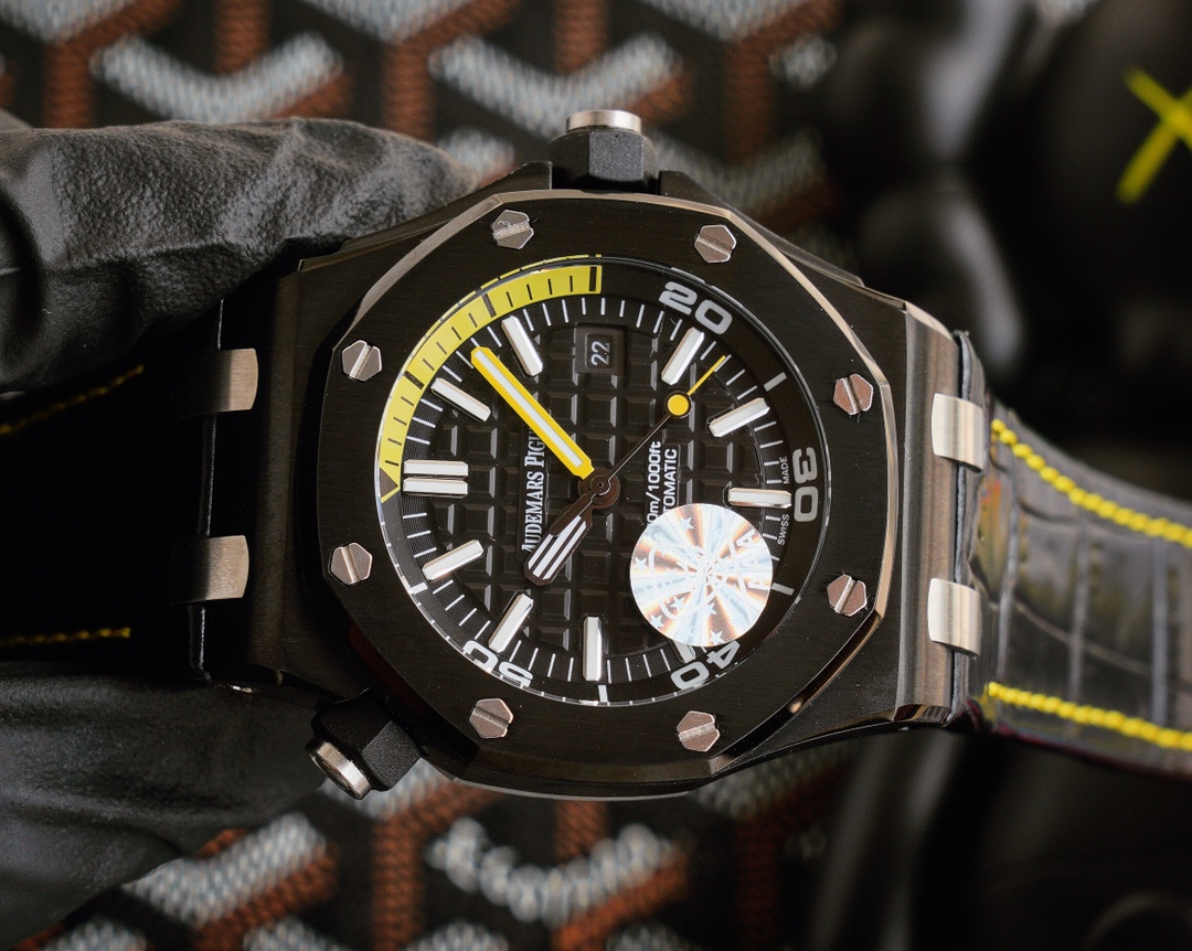 AUDEMARS PIGUET Royal Oak Offshore Dive Watch - 42mm, Black Dial with Yellow Accents, Automatic Movement, Date Window, Swiss Made
