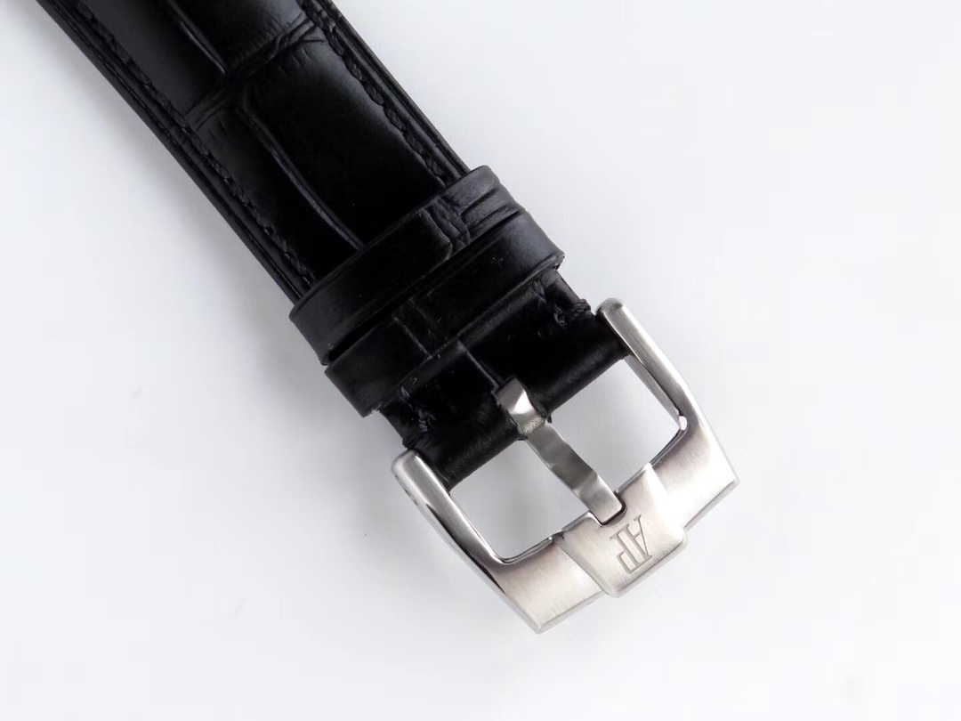 AUDEMARS PIGUET Jules Audemars Watch - 39mm Stainless Steel Case, Black Alligator Strap, Black Dial, Date Display